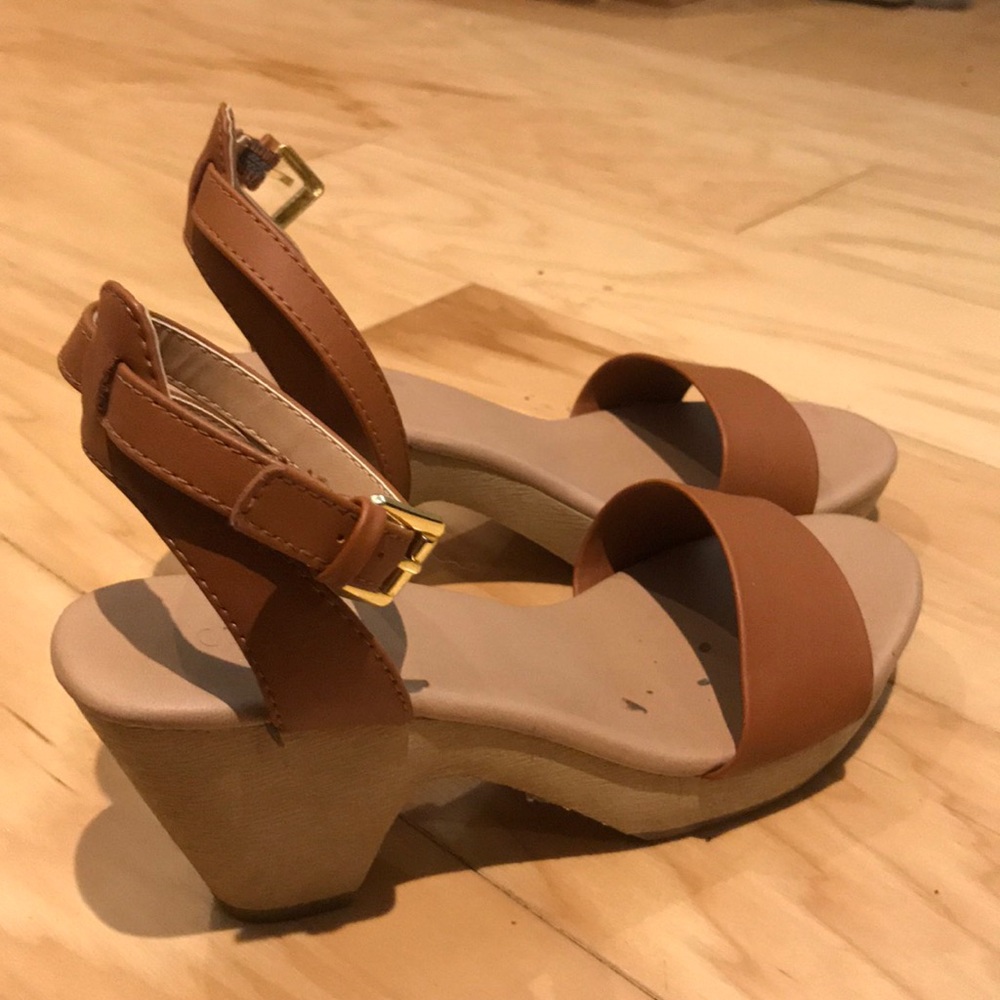 Old Navy Heeled Sandals with Ankle Strap